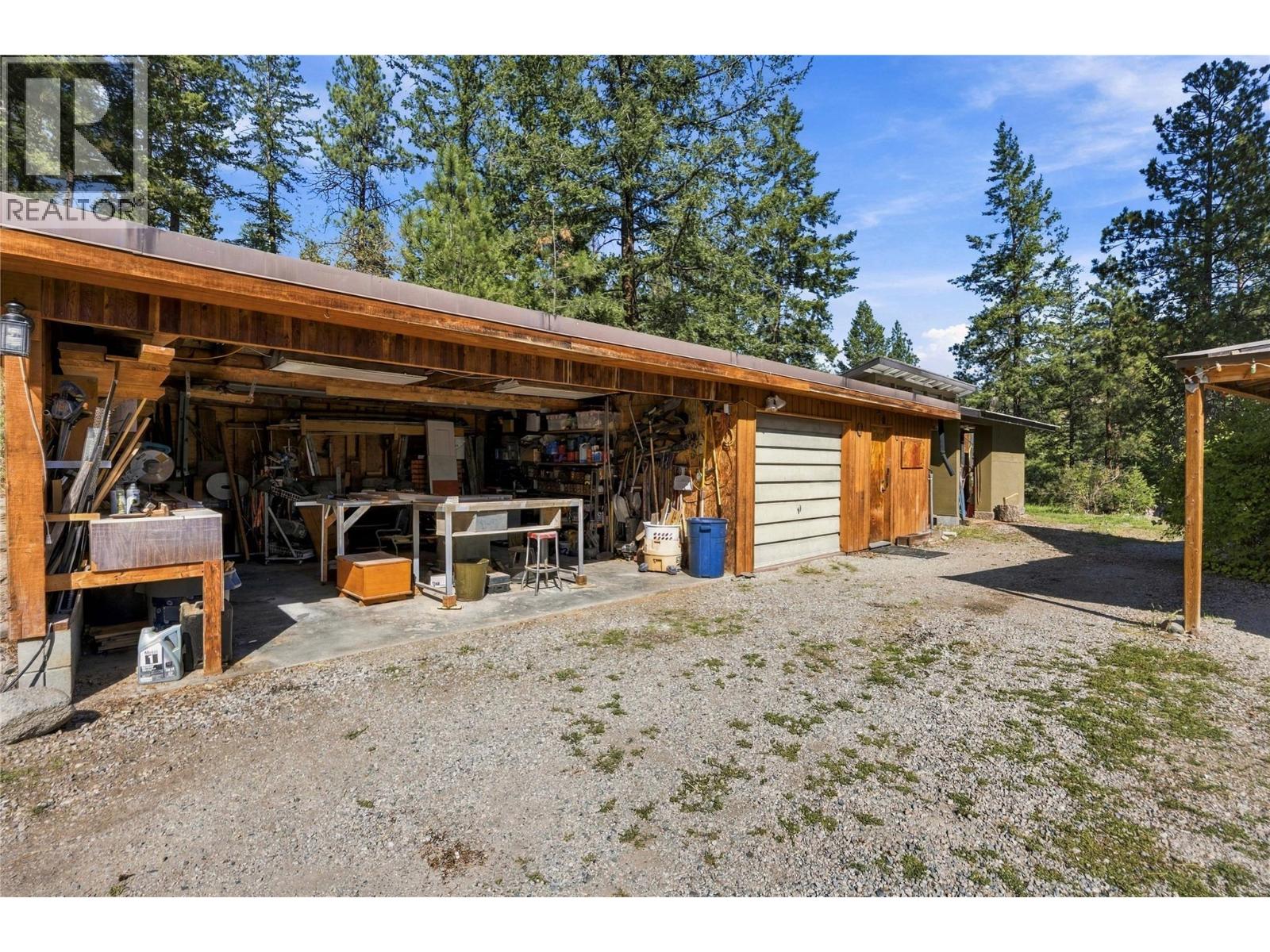 199 FARLEIGH LAKE Road, Penticton
