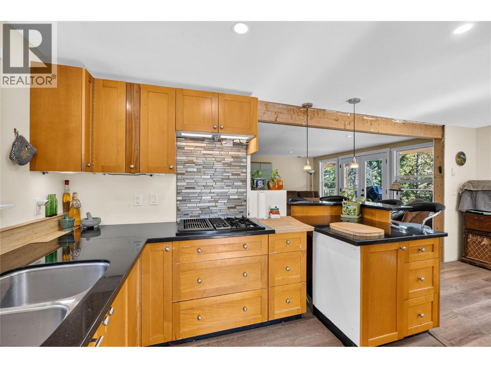 199 FARLEIGH LAKE Road, Penticton