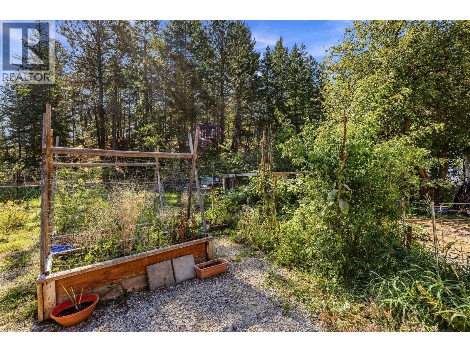 199 FARLEIGH LAKE Road, Penticton