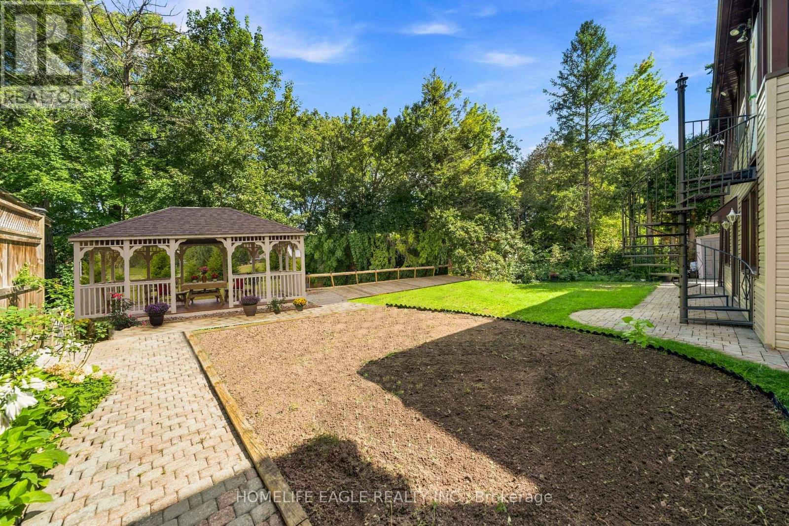 Photo of 23 JANUS COURT