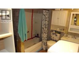 245 Westhill Rd, Elliot Lake, ON P5A1A9 Photo 7