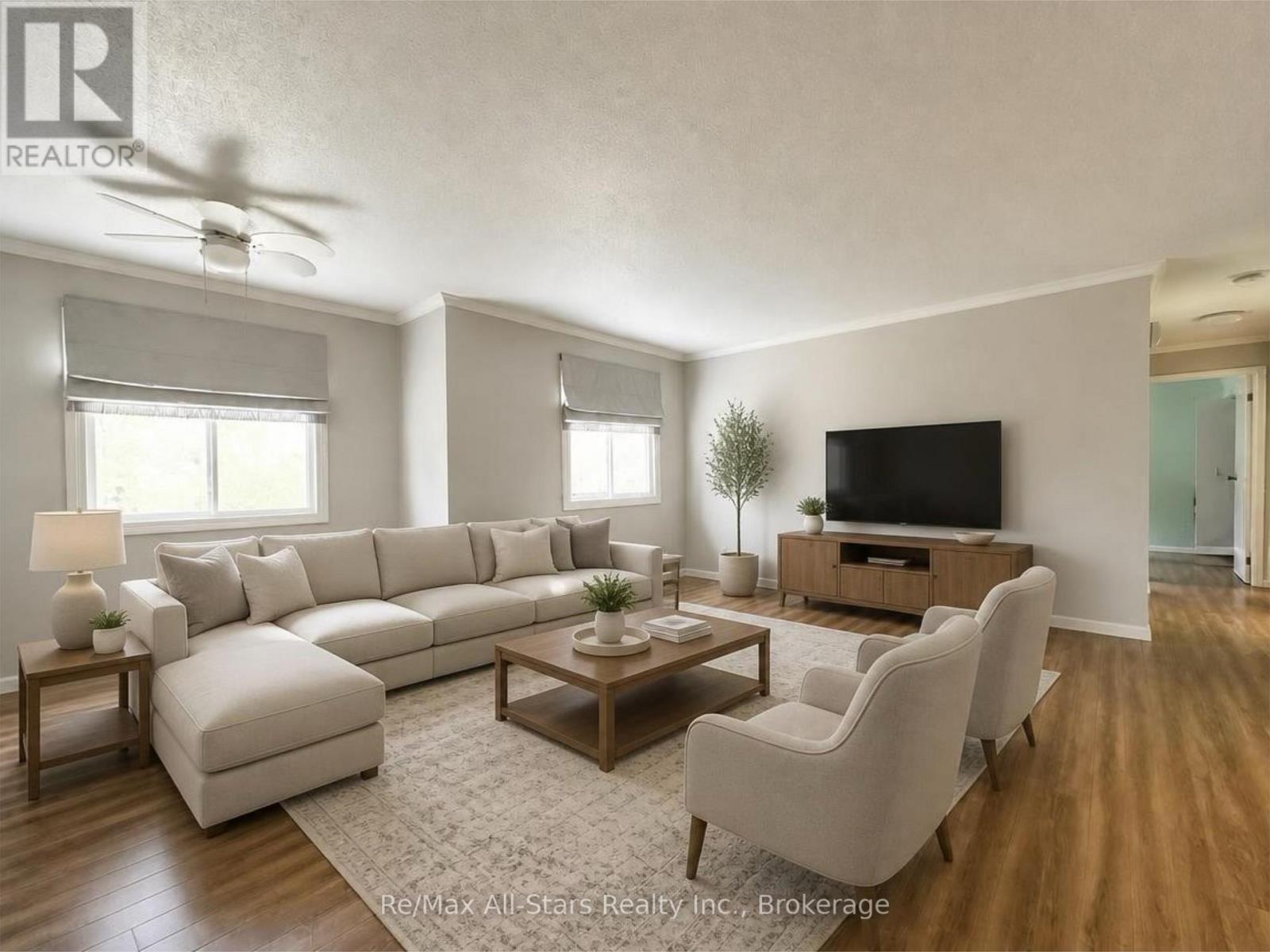 101- 15 Clifton Street, Kawartha Lakes, ON photo 3