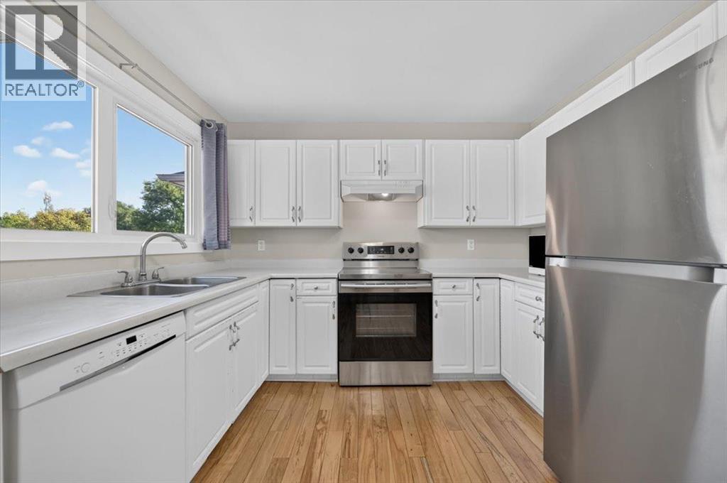 262 Killarney Glen Court SW - 8