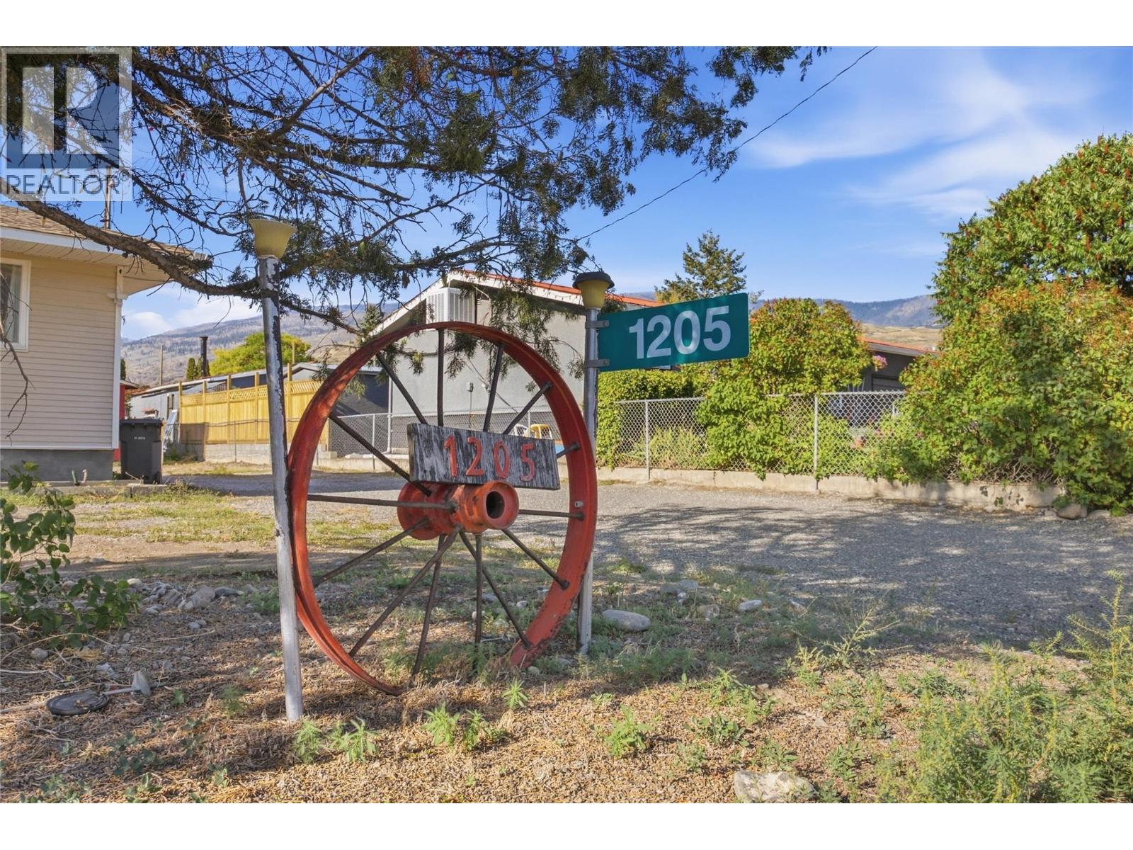1205 Stage Road - Image 26