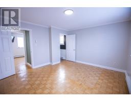 40 Bartons Road thumbnail 28