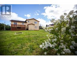 40 Bartons Road thumbnail 46