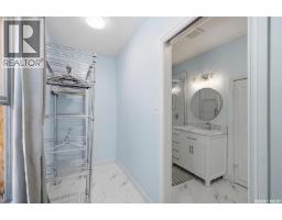 704 Mcpherson Avenue, Saskatoon, SK S7N0X8 Photo 18