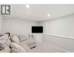 704 Mcpherson Avenue, Saskatoon, SK S7N0X8 Photo 24