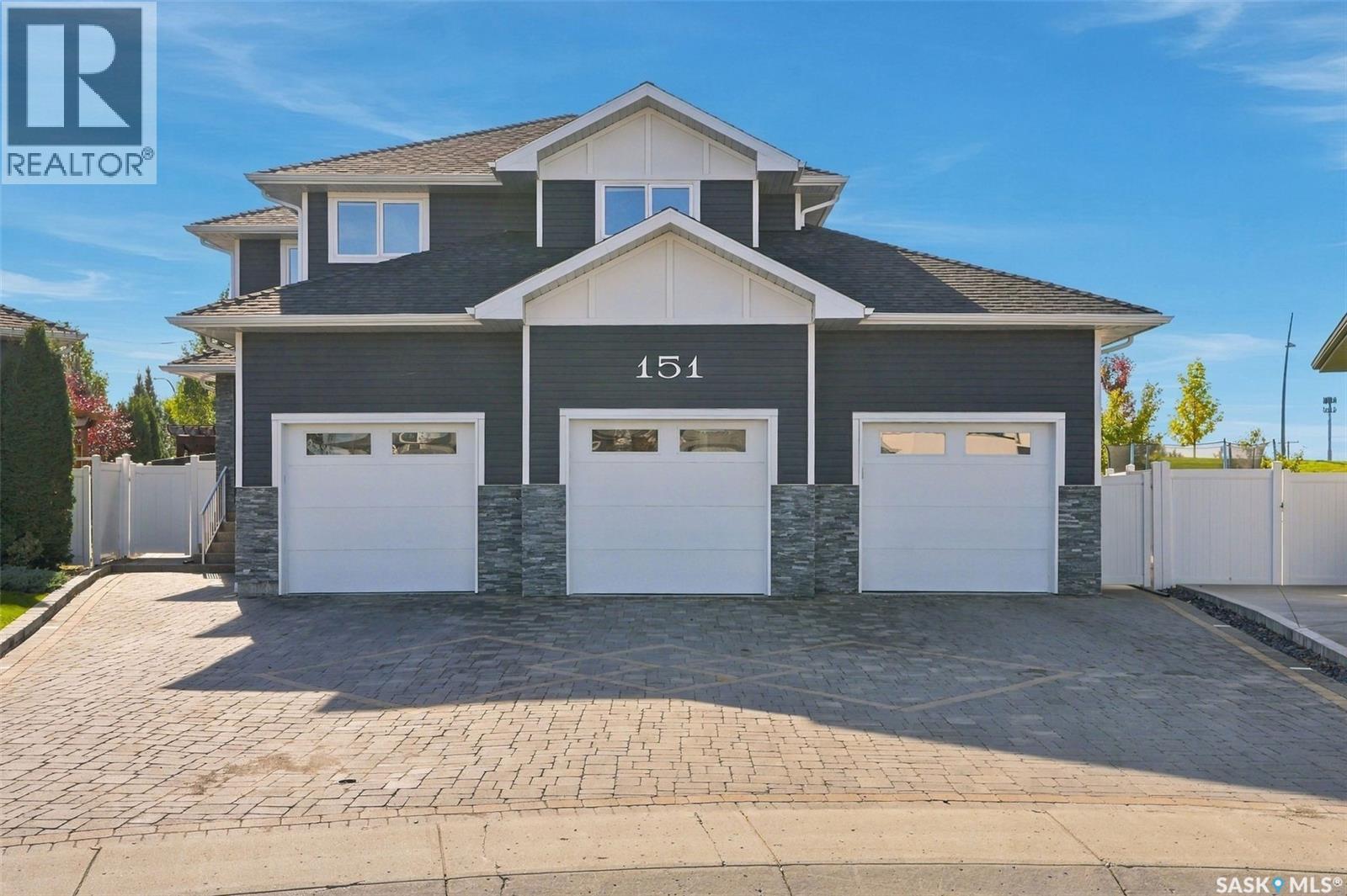 151 GLACIAL SHORES COURT, Saskatoon