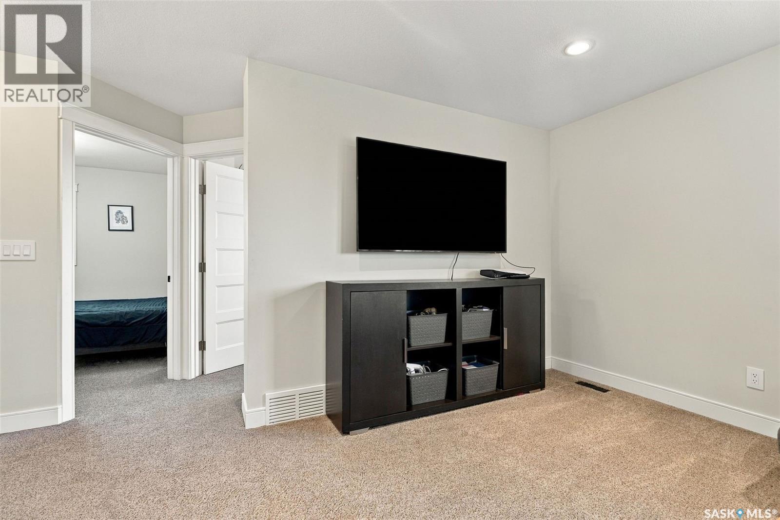 151 GLACIAL SHORES COURT, Saskatoon — photo 35