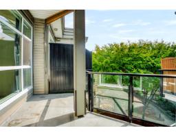 523 13733 107a Avenue, Surrey, BC V3T0B7 Photo 21
