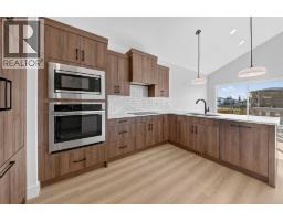2616 44 Street S - photo 5