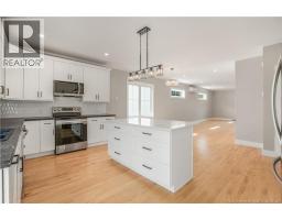 Office - 4 Spirea Street, New Maryland, NB E3C0S6 Photo 7
