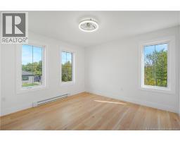 4 Spirea Street, New Maryland, NB E3C0S6 Photo 36