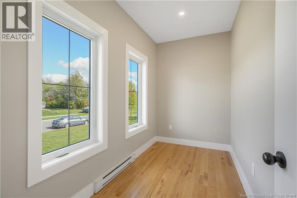 4 Spirea Street - 4