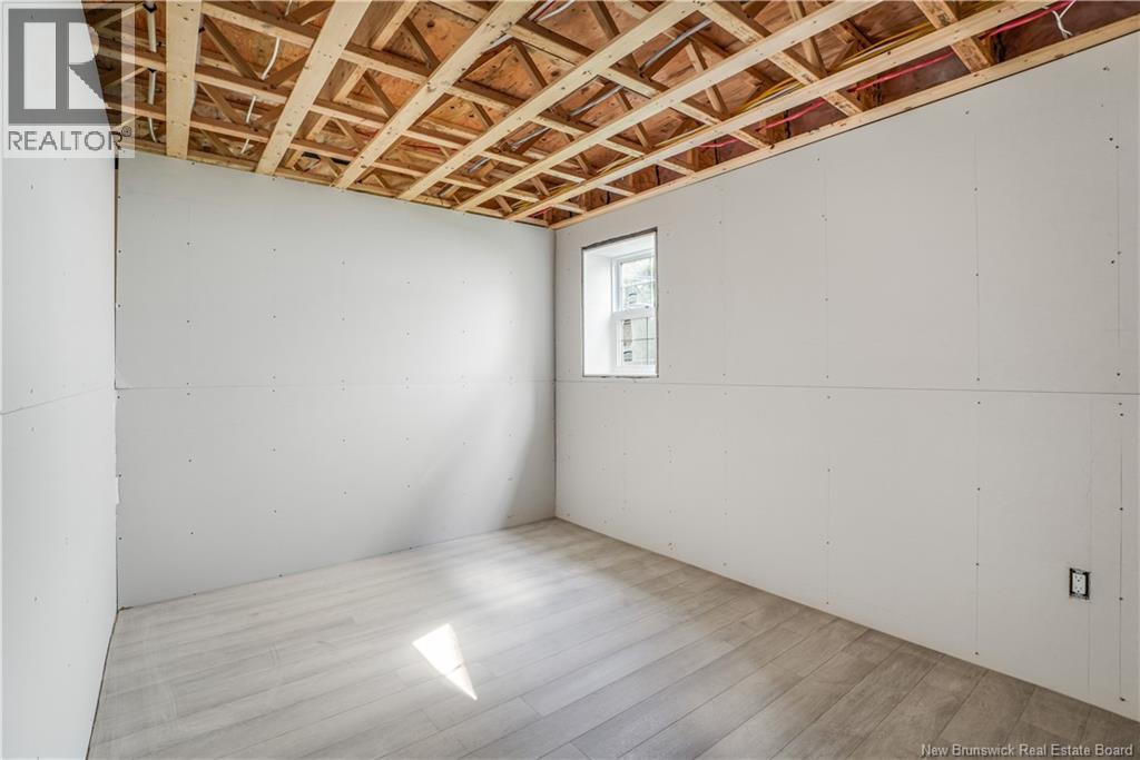 4 Spirea Street - 38