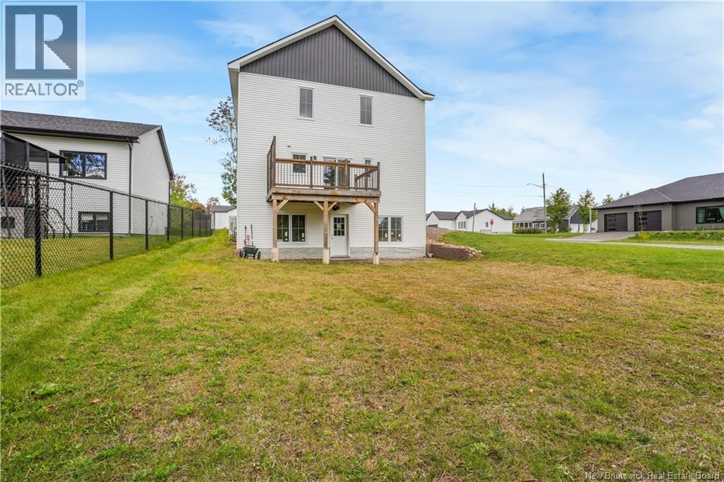 4 Spirea Street - 40