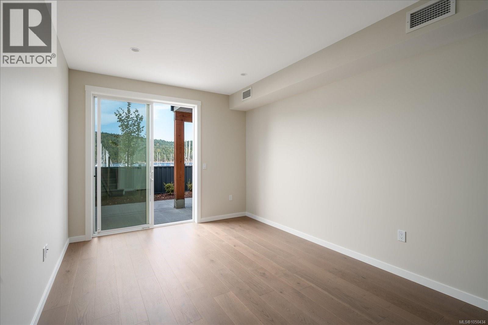 #7 152 Marina View Dr - 17