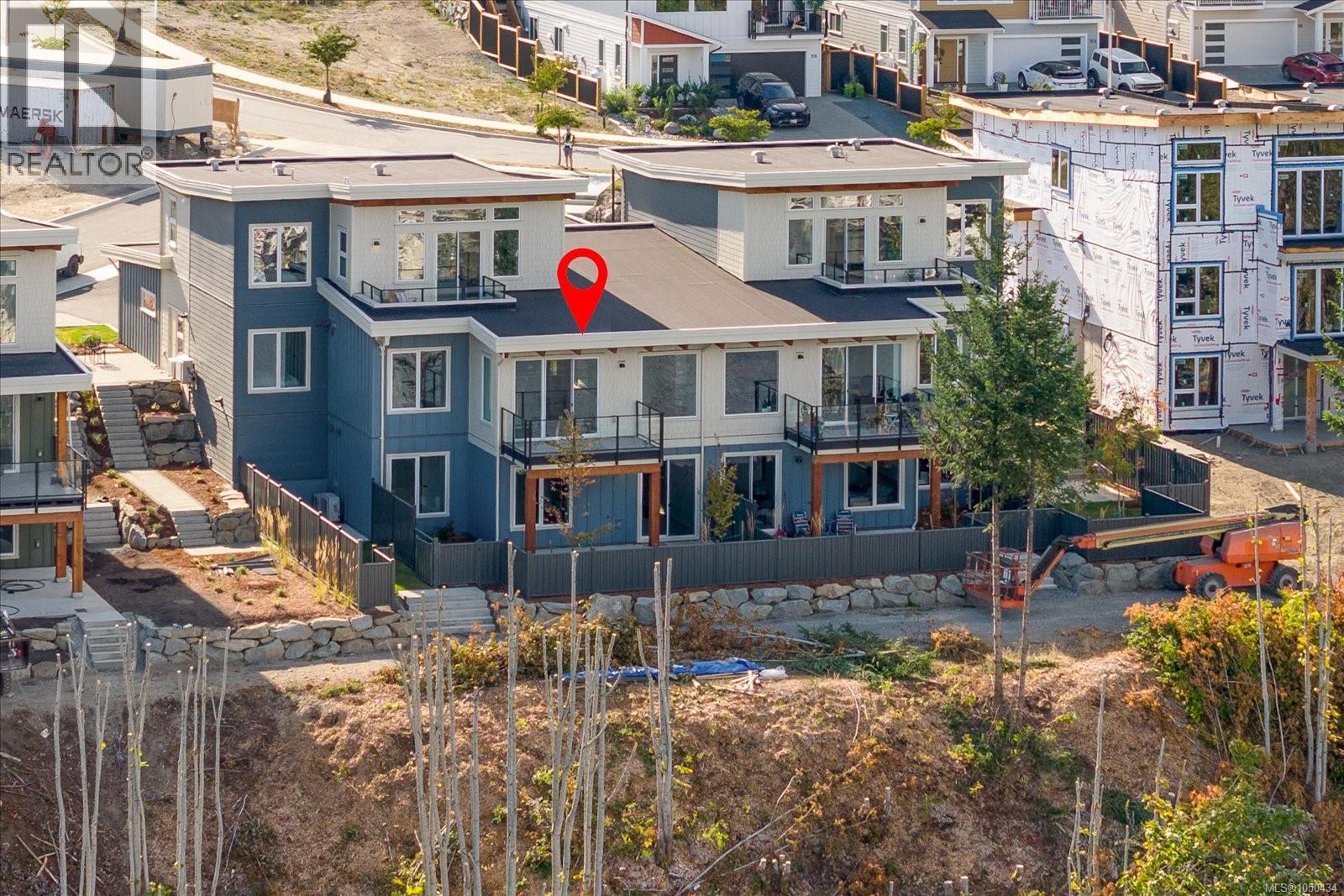 #7 152 Marina View Dr - 27