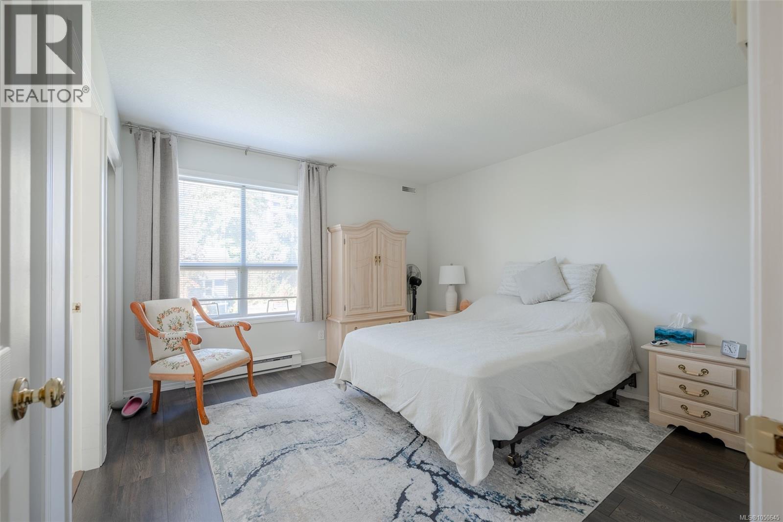 #401 355 Stewart Ave - 26