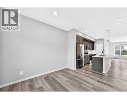 4pc Bathroom - 97 Herron Mews Ne, Calgary, AB T3P1Y7 Photo 14