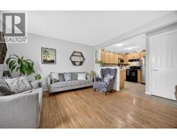 Bedroom - 211 Bayside Point Sw, Airdrie, AB T4B2X6 Photo 8