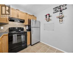 Laundry room - 211 Bayside Point Sw, Airdrie, AB T4B2X6 Photo 11
