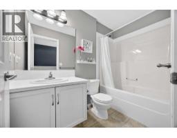 211 Bayside Point Sw, Airdrie, AB T4B2X6 Photo 24