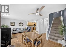 211 Bayside Point Sw, Airdrie, AB T4B2X6 Photo 14