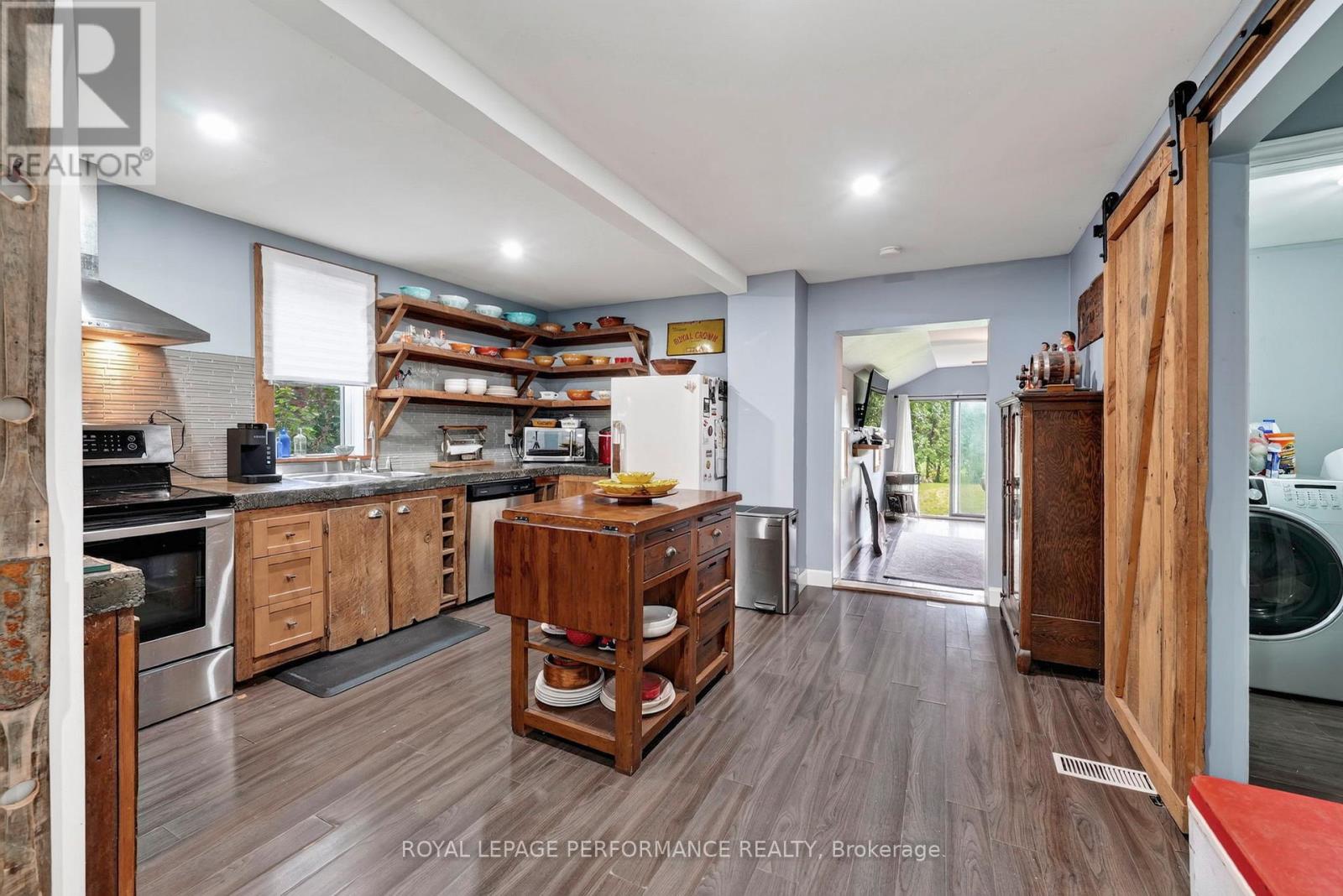 16330 FAIRVIEW DRIVE - 9
