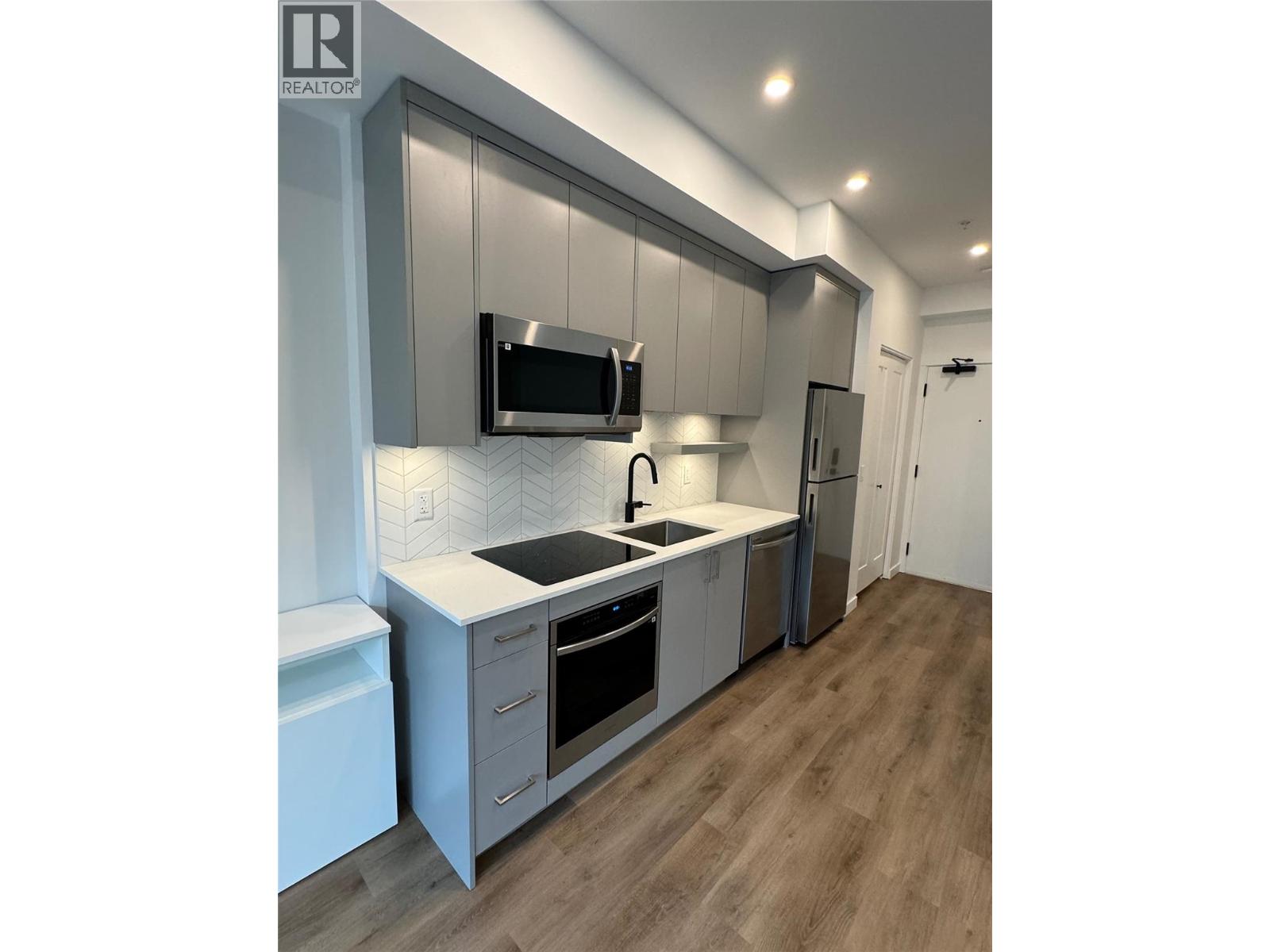 445 1274 Devonshire Avenue, Kelowna
