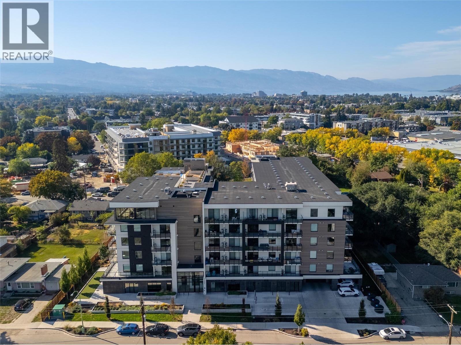 #445 1274 Devonshire Avenue - 51