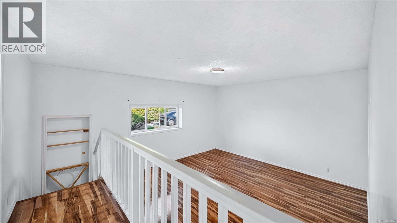  1857 Hillcrest Avenue, Saanich