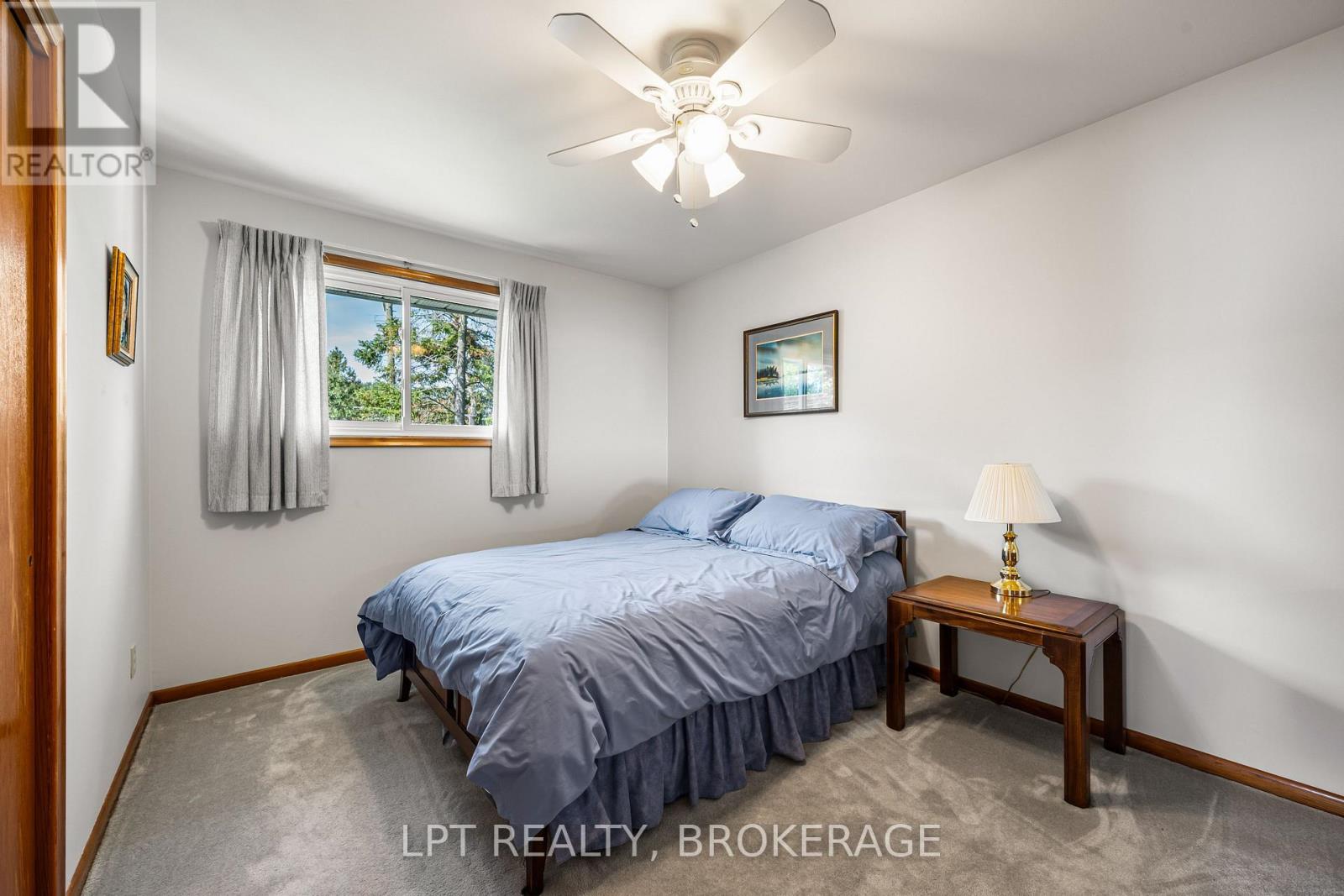 124 CAMPBELL CRESCENT - Image 24
