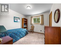 124 Campbell Crescent, Kingston, ON K7M1Z5 Photo 18