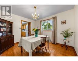 Partial bathroom - 124 Campbell Crescent, Kingston, ON K7M1Z5 Photo 8