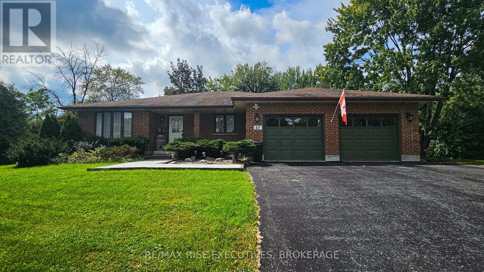 27 Gore Street, Loyalist (Odessa), Ontario, K0H2H0, Loyalist (Odessa), Ontario — photo 2 of 5