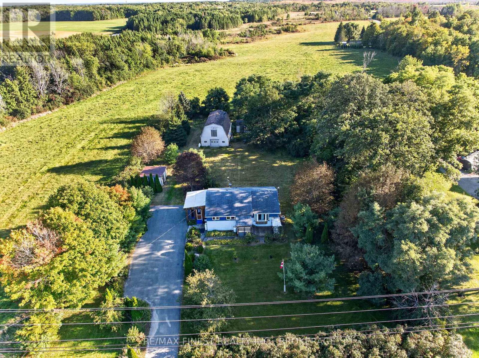 1045 MIDDLE ROAD - 42