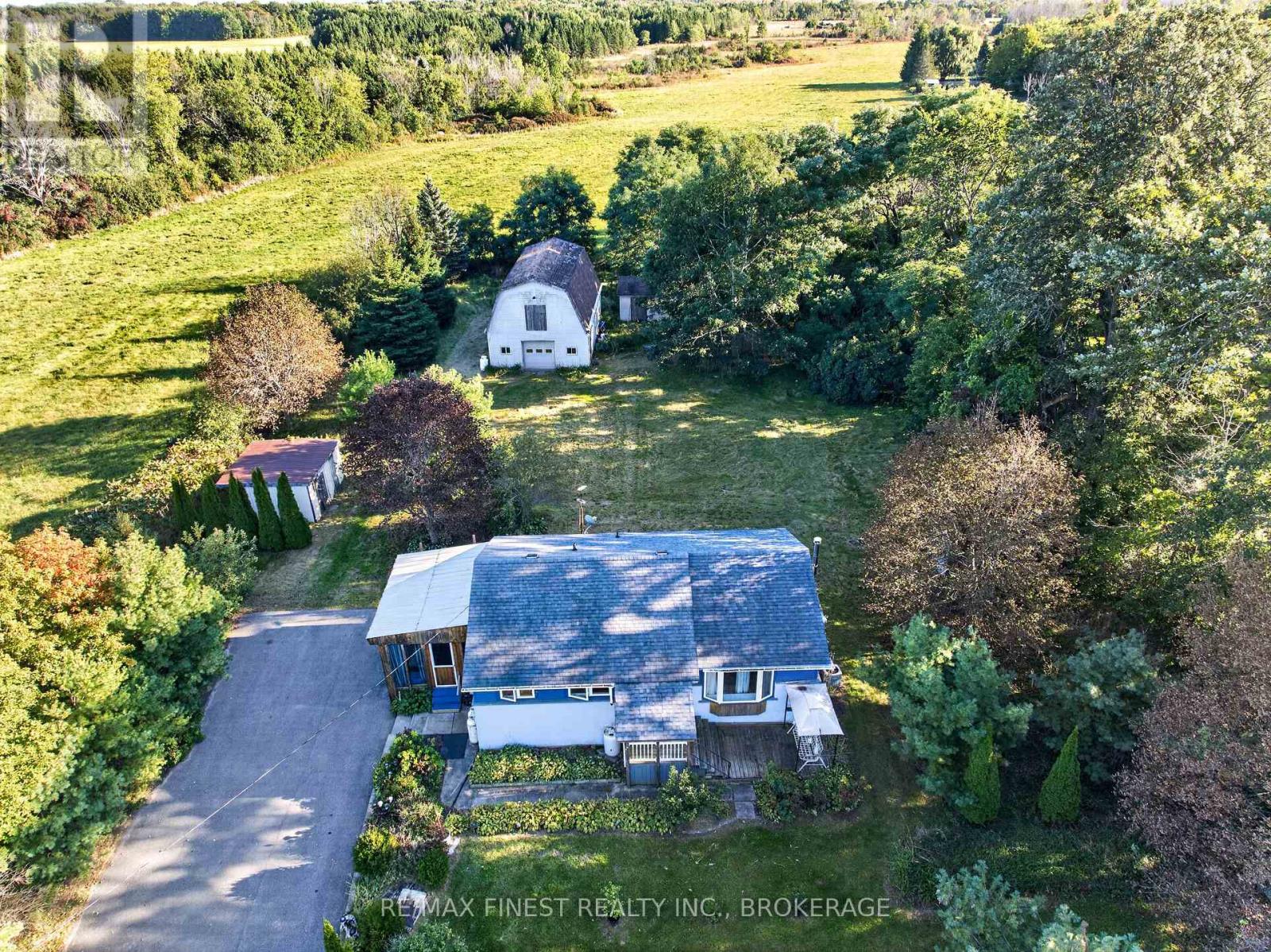 1045 MIDDLE ROAD - 43