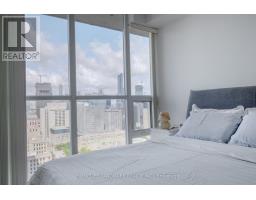 3306 - 126 Simcoe Street, Toronto, ON M5H4E6 Photo 8
