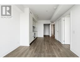 1611 - 25 Frederick Todd Way, Toronto, ON M4G4E8 Photo 13
