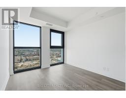 1611 - 25 Frederick Todd Way, Toronto, ON M4G4E8 Photo 17
