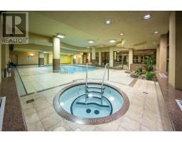 2902 - 736 Bay Street, Toronto, ON M5G1N6 Photo 6