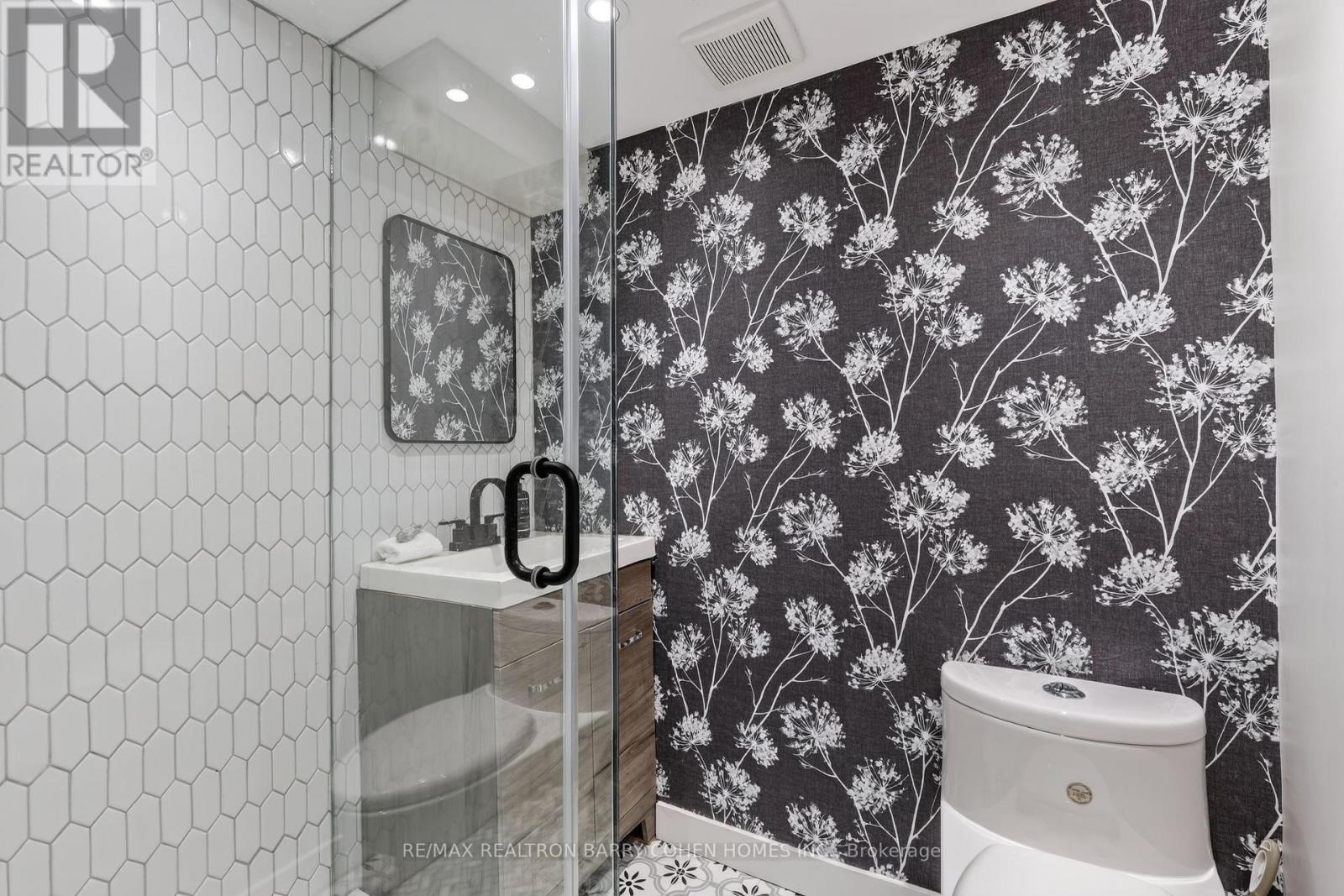 39 ROMNEY ROAD - Image 30
