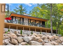 1009 Donaldson Street, Lake Of Bays, ON P0A1E0 Photo 7