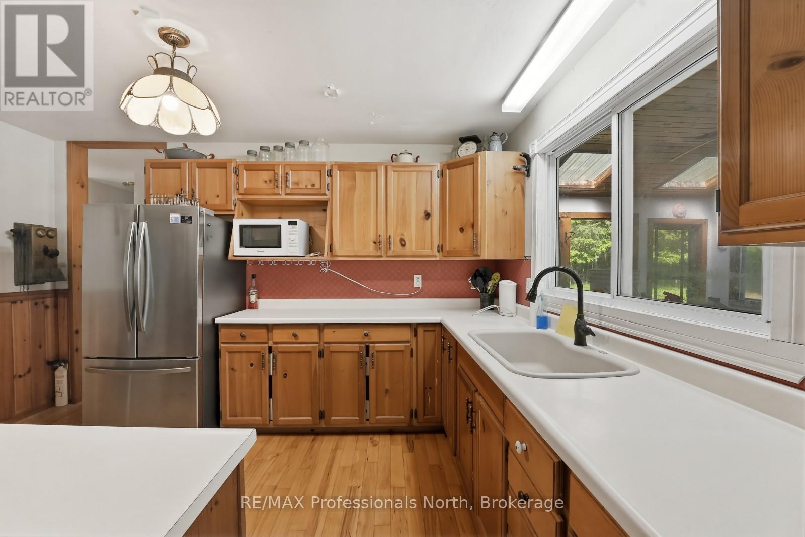 171 SUNNYSIDE STREET - Image 13