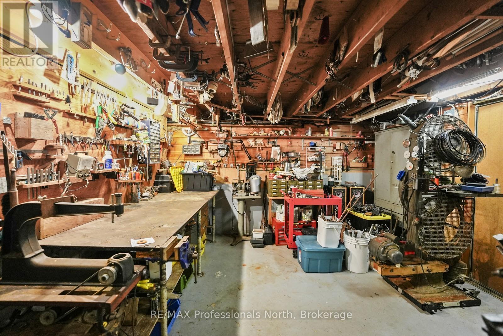 171 SUNNYSIDE STREET - Image 32