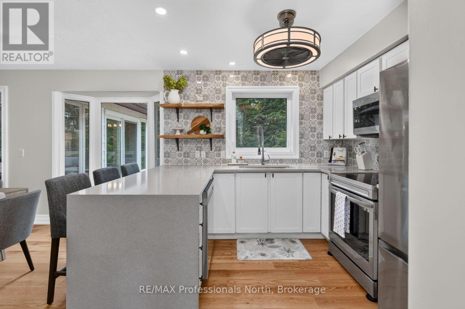 55 WESTVALE DRIVE - 10