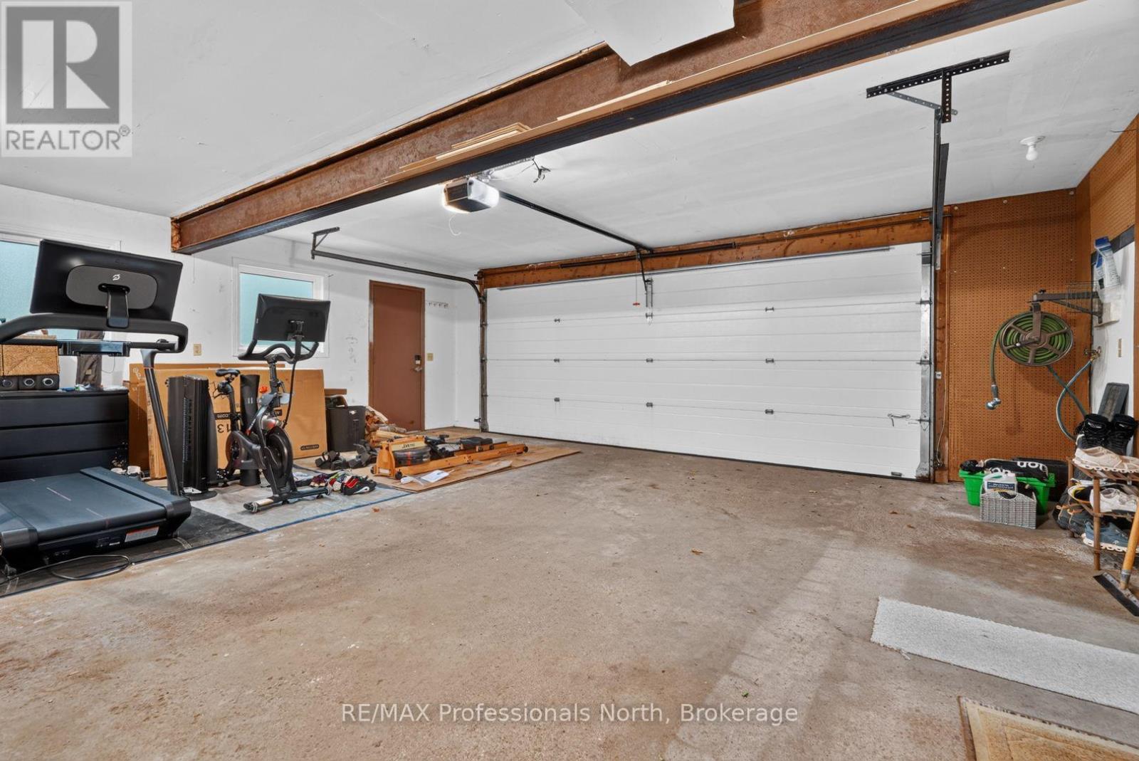 55 WESTVALE DRIVE - 37