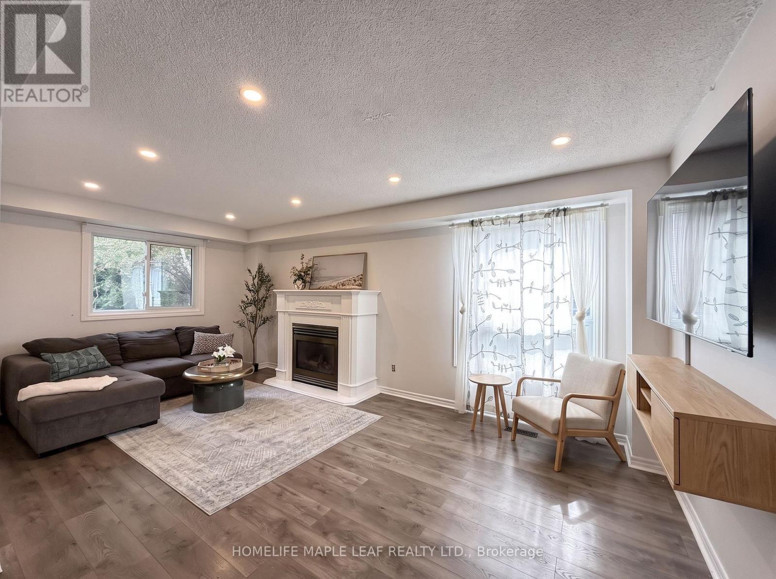 12 GILES COURT - Image 11